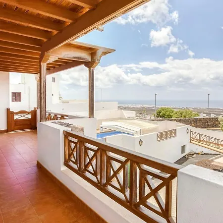بيت للعطل Enticing Holiday In Las Palmas With Jacuzzi